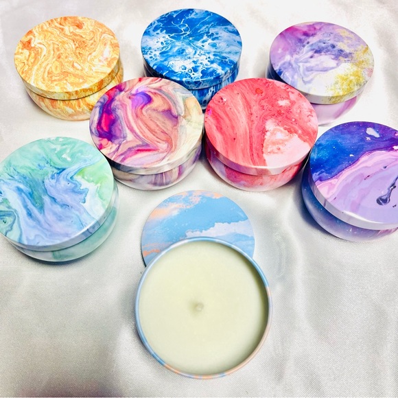 Bath & Bodyworks Bundle and Tote Bag Giveaway - Retail $140 - Picture 9 of 9